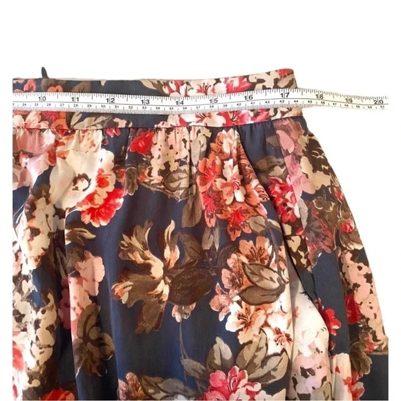 FLORAL Willow & Clay skirt Size Medium - Picture 9 of 10